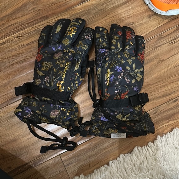 Dakine Accessories - Women’s cold weather gloves